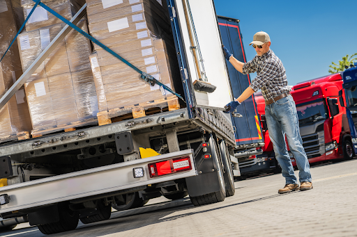 Where to Find Loads for Box Trucks: Top Platforms and Tips